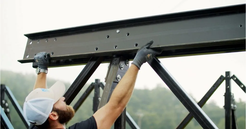 pedestrian bridge builders